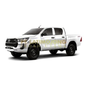 HILUX D Cab 2.4L E 4x4 M/T
